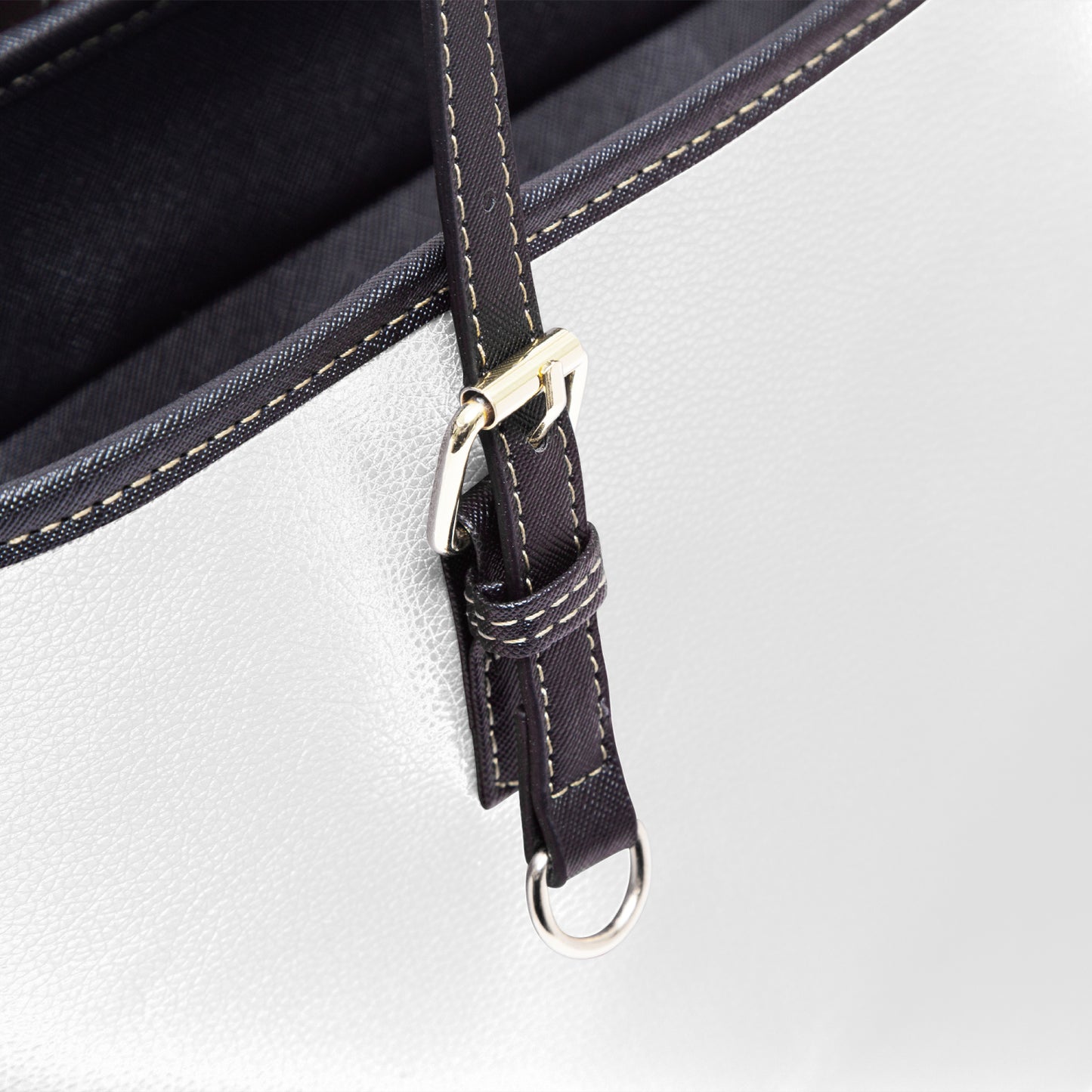 Friends for life. Medium Leather Tote Bag for Women