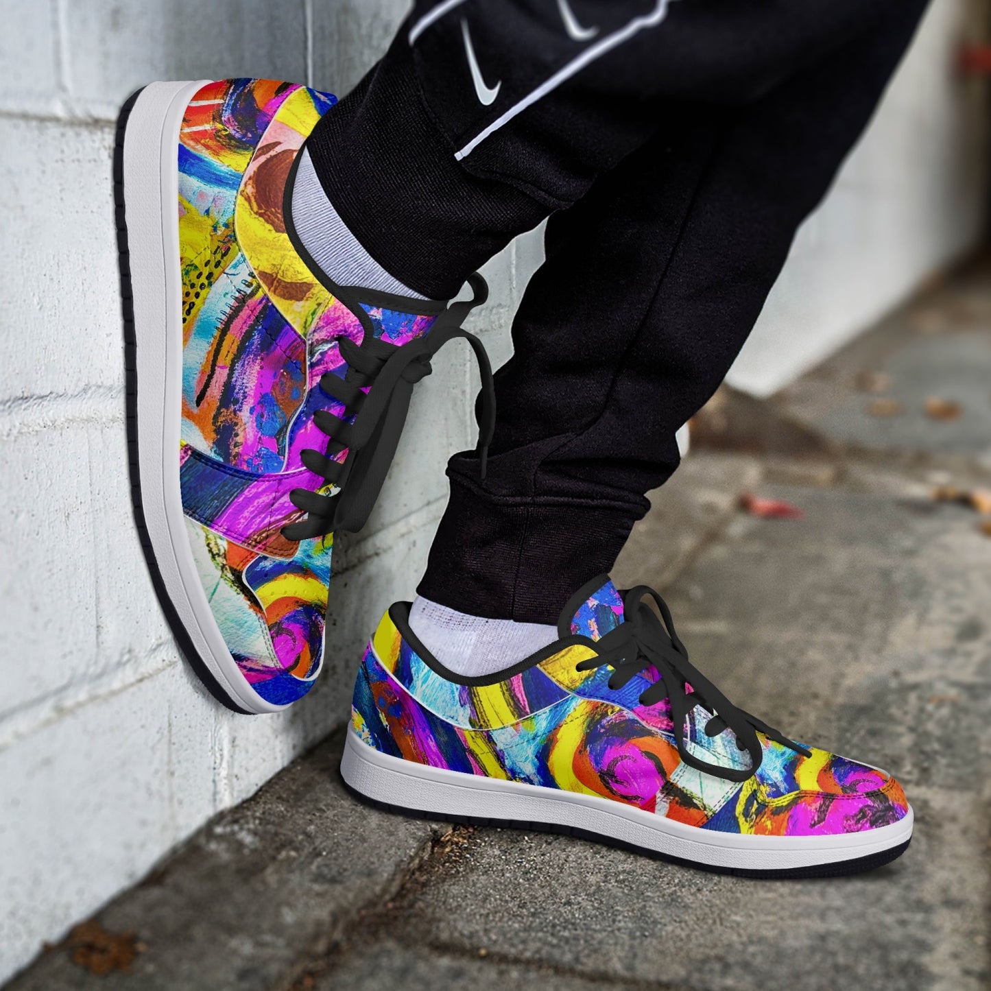 Rhythm of Life  Low-Top Leather Sneakers - White/Black